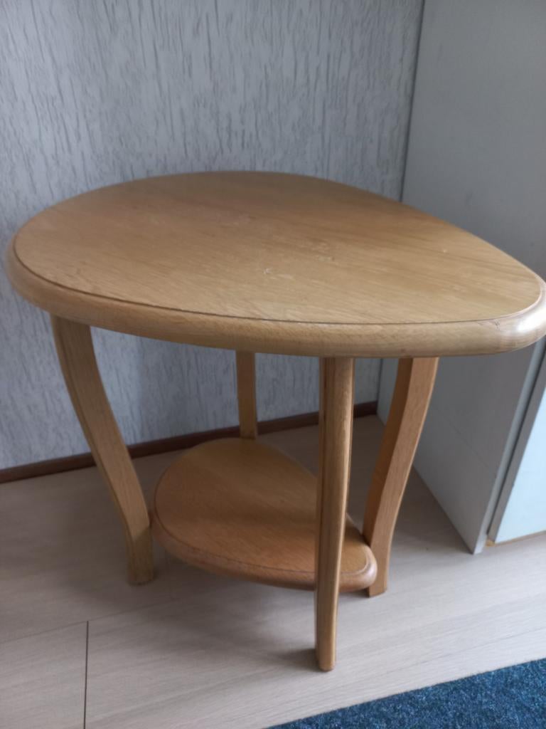 Leuk blank eiken bijzettafeltje, Ophalen, Gebruikt