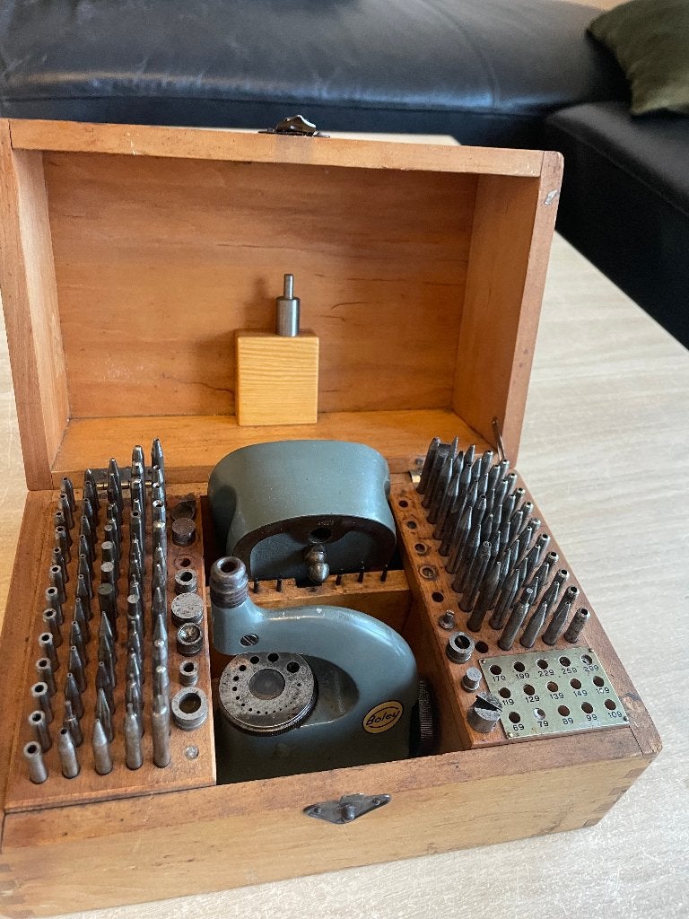 Boley Triebniet klink&persgereedschap voor de horlogemaker, Antiek en Kunst, Ophalen
