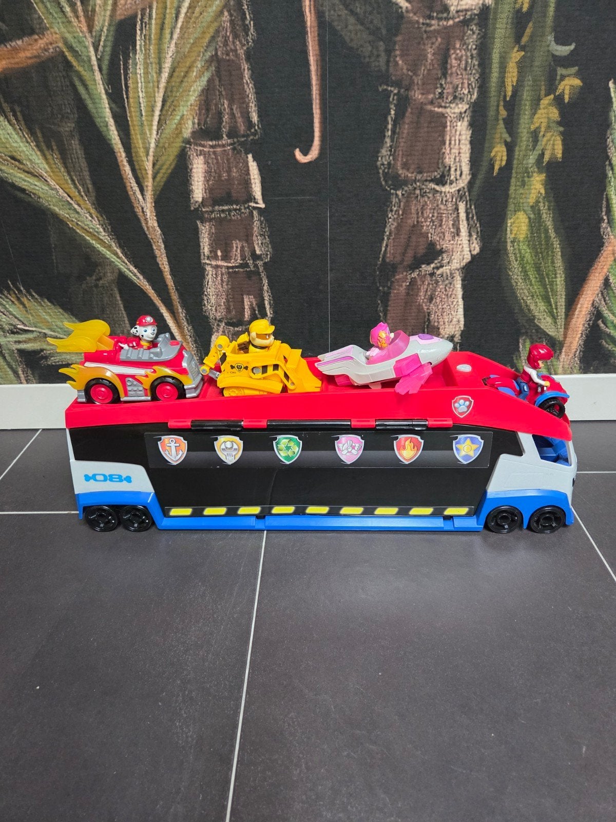 paw patrol vrachtwagen met voertuigen, Ophalen of Verzenden, Zo goed als nieuw