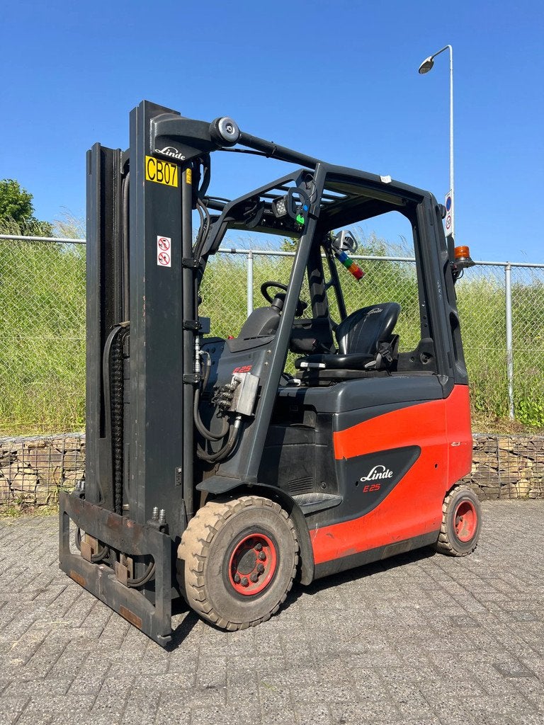 Linde E25H/600 TPX Freelift 4 valves (bj 2016), 2000 tot 3000 kg, Elektrisch, Heftruck, Linde