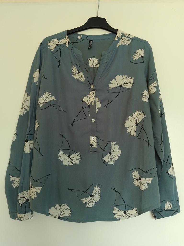 Bloes Jensen met bloemmotief maat 38., Kleding | Dames, Maat 38/40 (M), Jensen, Ophalen of Verzenden, Zo goed als nieuw