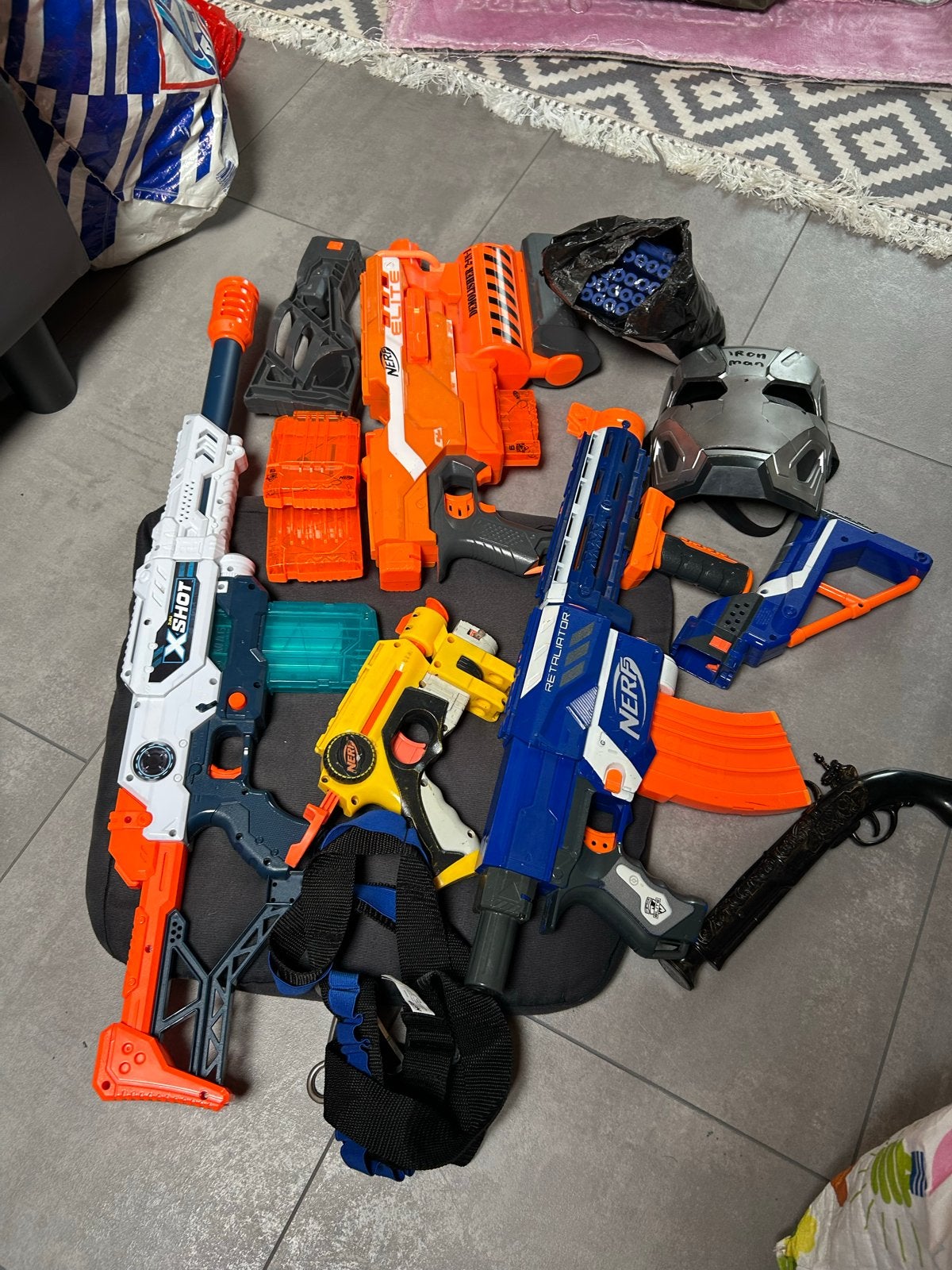 Grote Nerf en X-Shot Blaster Collectie met Accessoires, Ophalen of Verzenden, Gebruikt