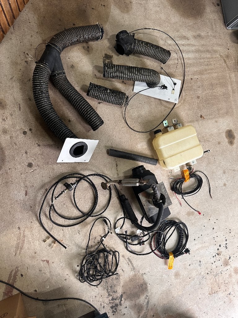 Autoterm Air 4D diesel standkachel 12V compleet, Ophalen, 30 tot 80 cm, Gebruikt, Kachel