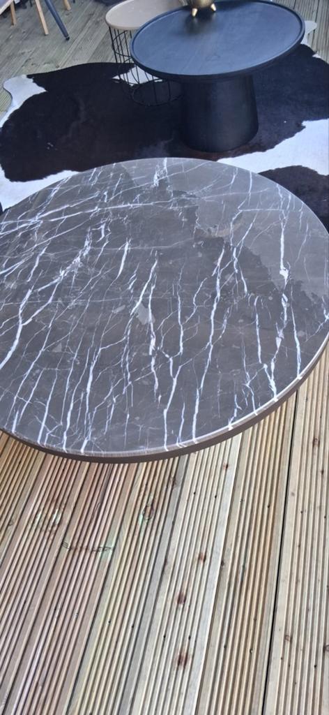 Ronde salontafel met marmer blad, Overige materialen, Marmer, 50 tot 100 cm, Rond