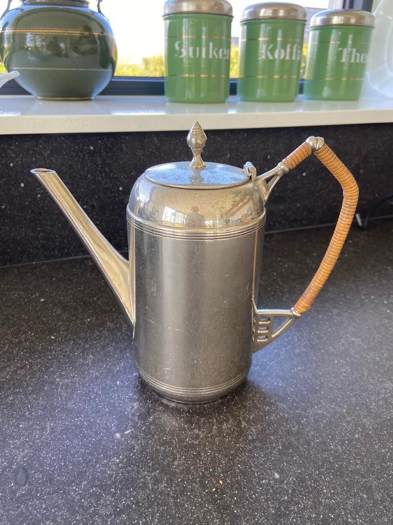 Art deco theepot koffiepot RIO Tiel 234 riet handvat antiek, Antiek en Kunst, Ophalen of Verzenden