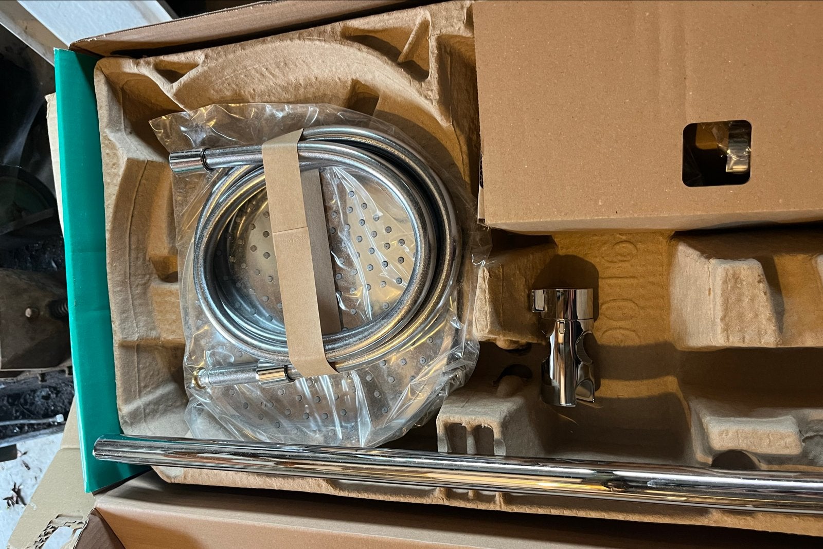 Nieuwe Hansgrohe Crometta S Showerpipe 240 doucheset, Ophalen of Verzenden, Nieuw, Chroom, Douche