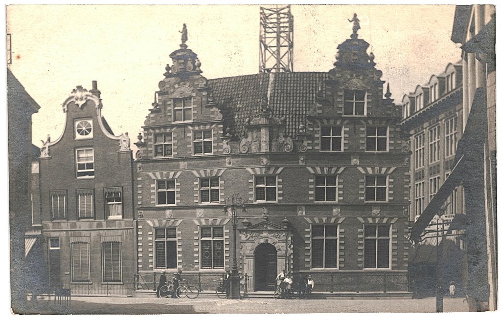 700187 Hoorn voor 19 12 Stadhuis Niet Gelopen