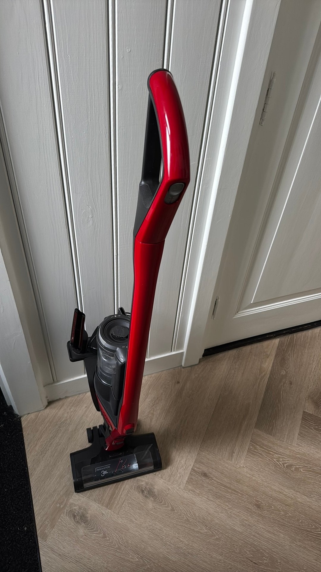Miele triflex HX1 runner steelstofzuiger rood, Ophalen, Zo goed als nieuw