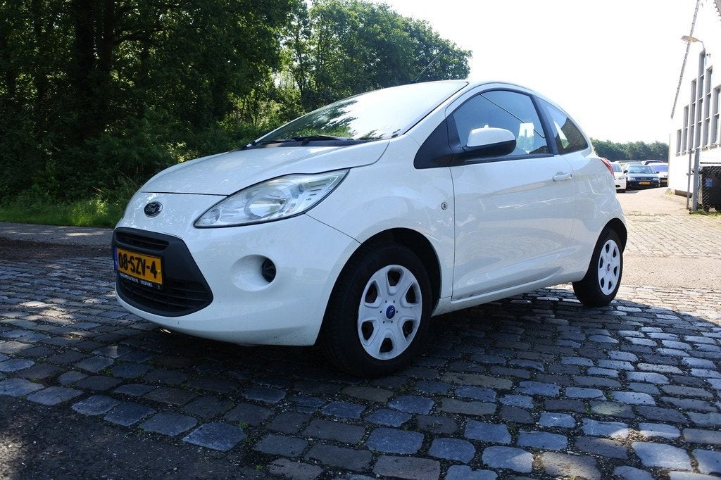 Ford Ka 1.2 Cool & Sound start/stop AIRCO NW APK 25-7-2027, Auto's, Ford, Bedrijf, Te koop, Ka, ABS, Airbags, Airconditioning