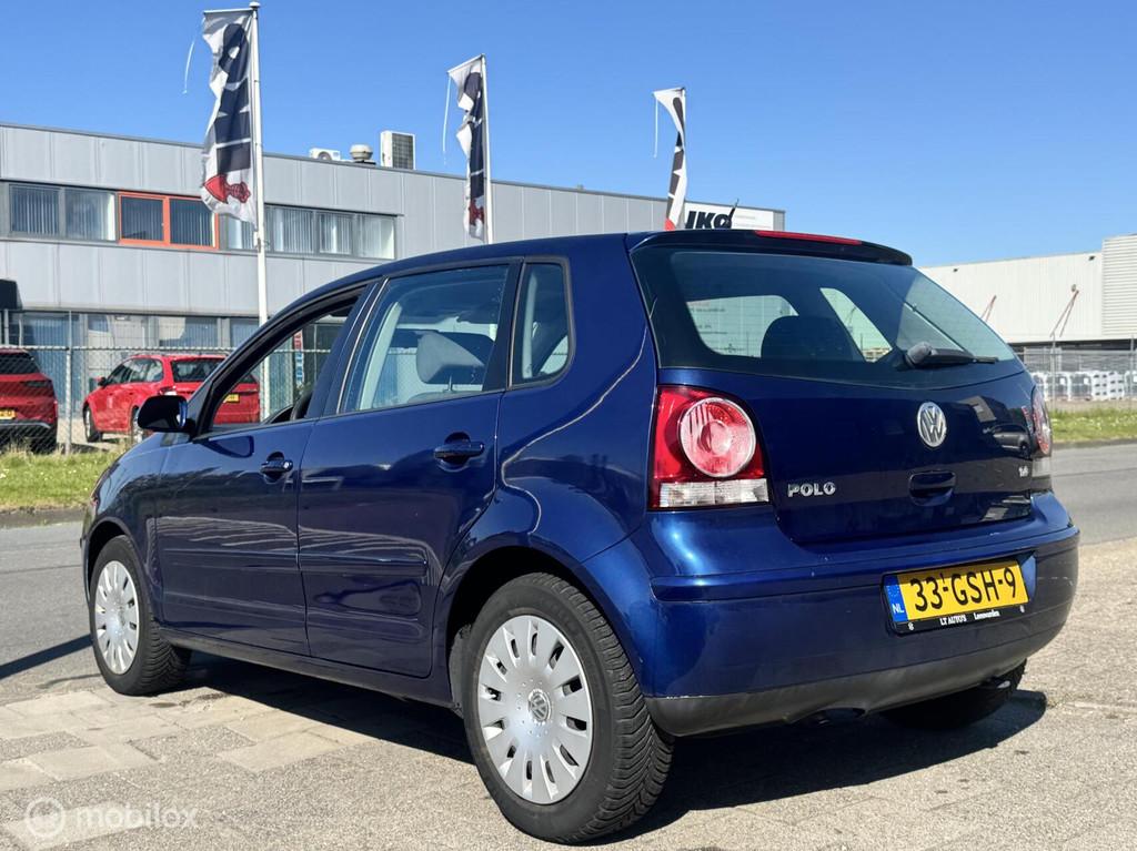 Volkswagen Polo 1.4-16V Comfortline|Automaat AC Cruise NAP, Auto's, Volkswagen, 40 €/maand, 4 cilinders, Blauw, Bedrijf