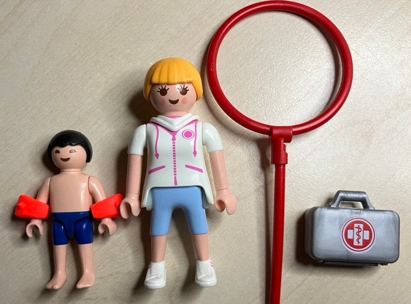 6677 Playmobil Zwemlerares en jongetje, Complete set, Ophalen of Verzenden, Zo goed als nieuw, City life