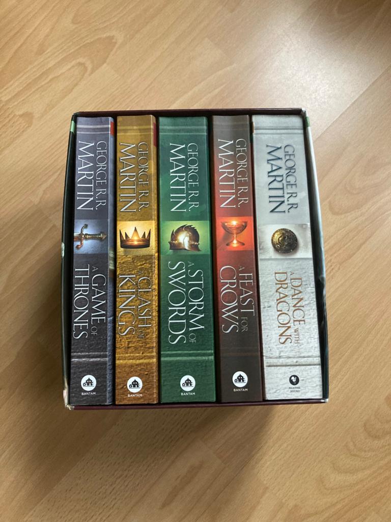 A Game of Thrones 1-5 Boxed Set. TV Tie-In, Boeken, Ophalen of Verzenden, Nieuw