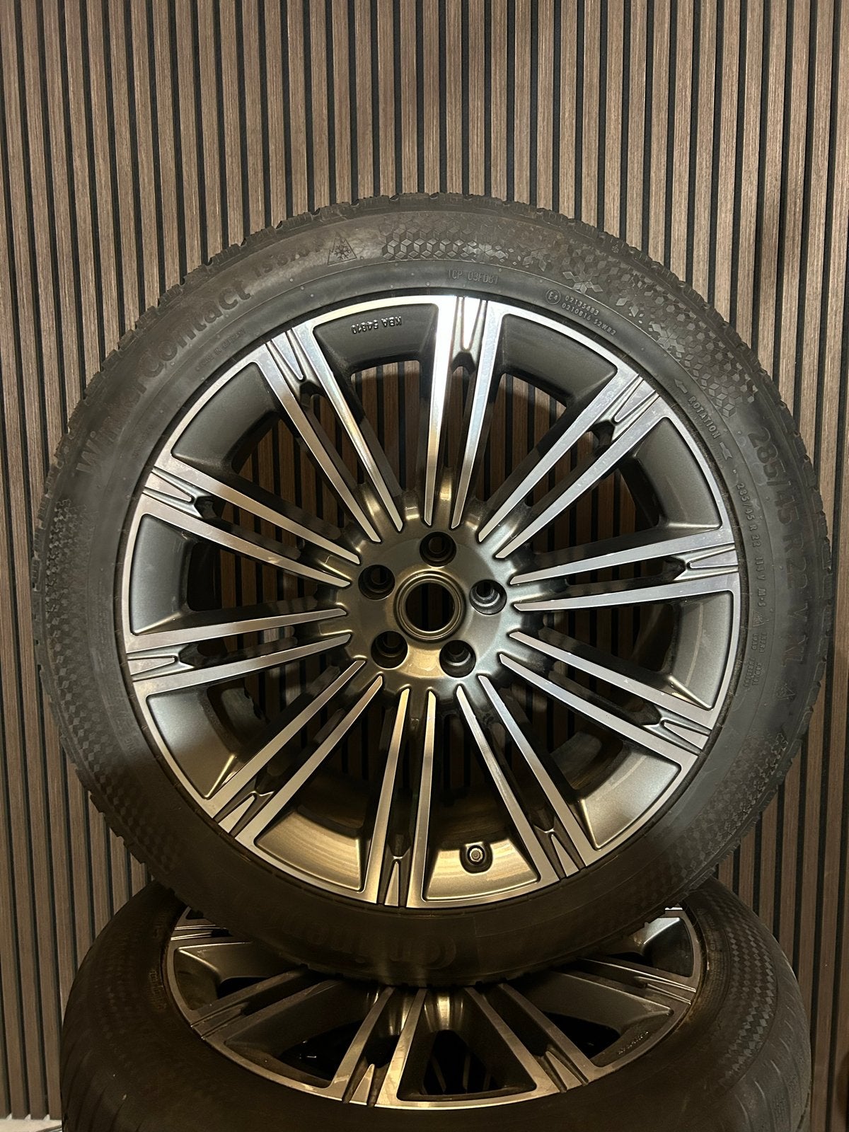 Winterset Range Rover Sport/Vogue 22 inch Continental, Ophalen, Gebruikt, 285 mm, Banden en Velgen