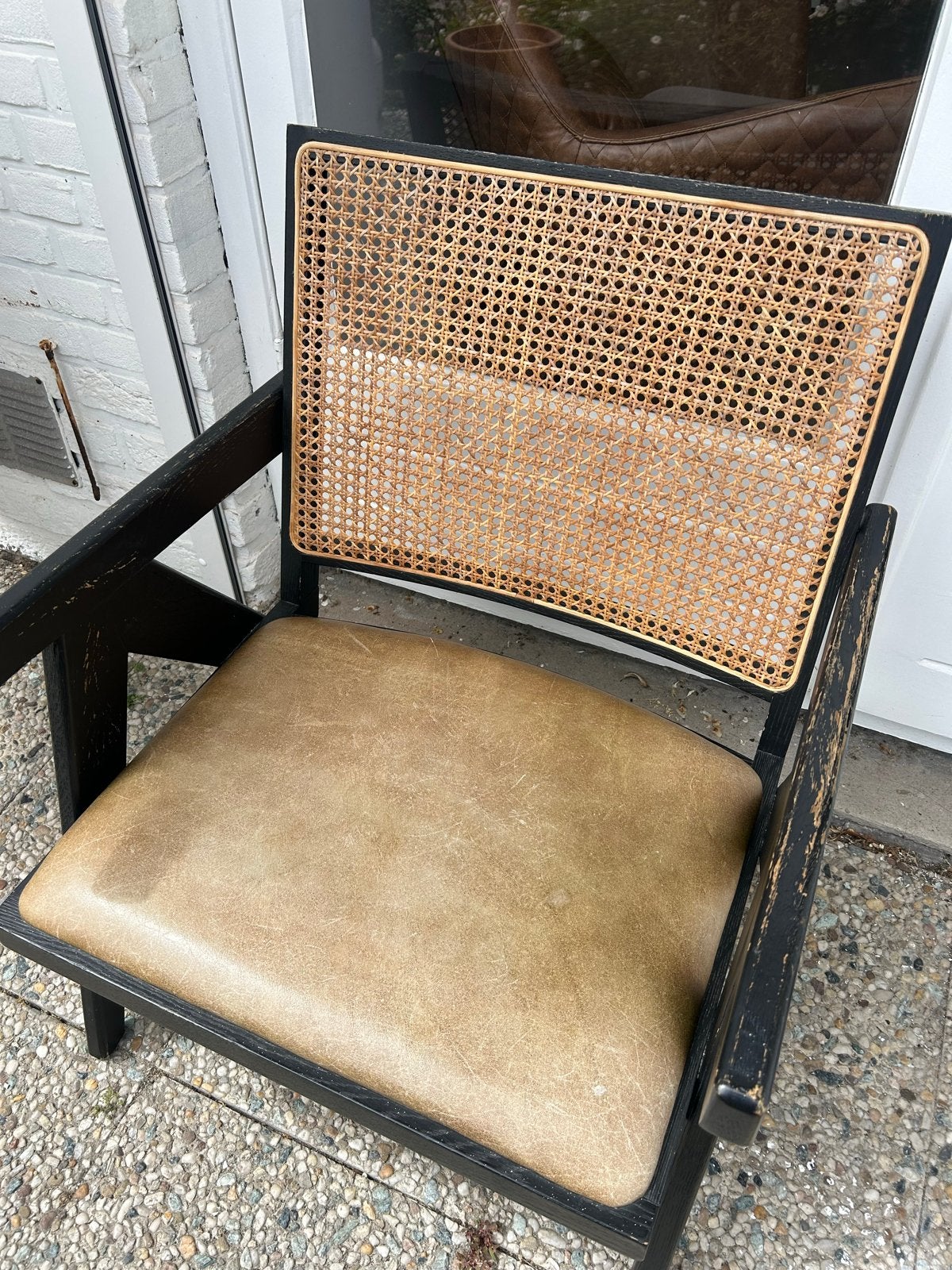 Loods 5 fauteuil met rotan rugleuning, Ophalen