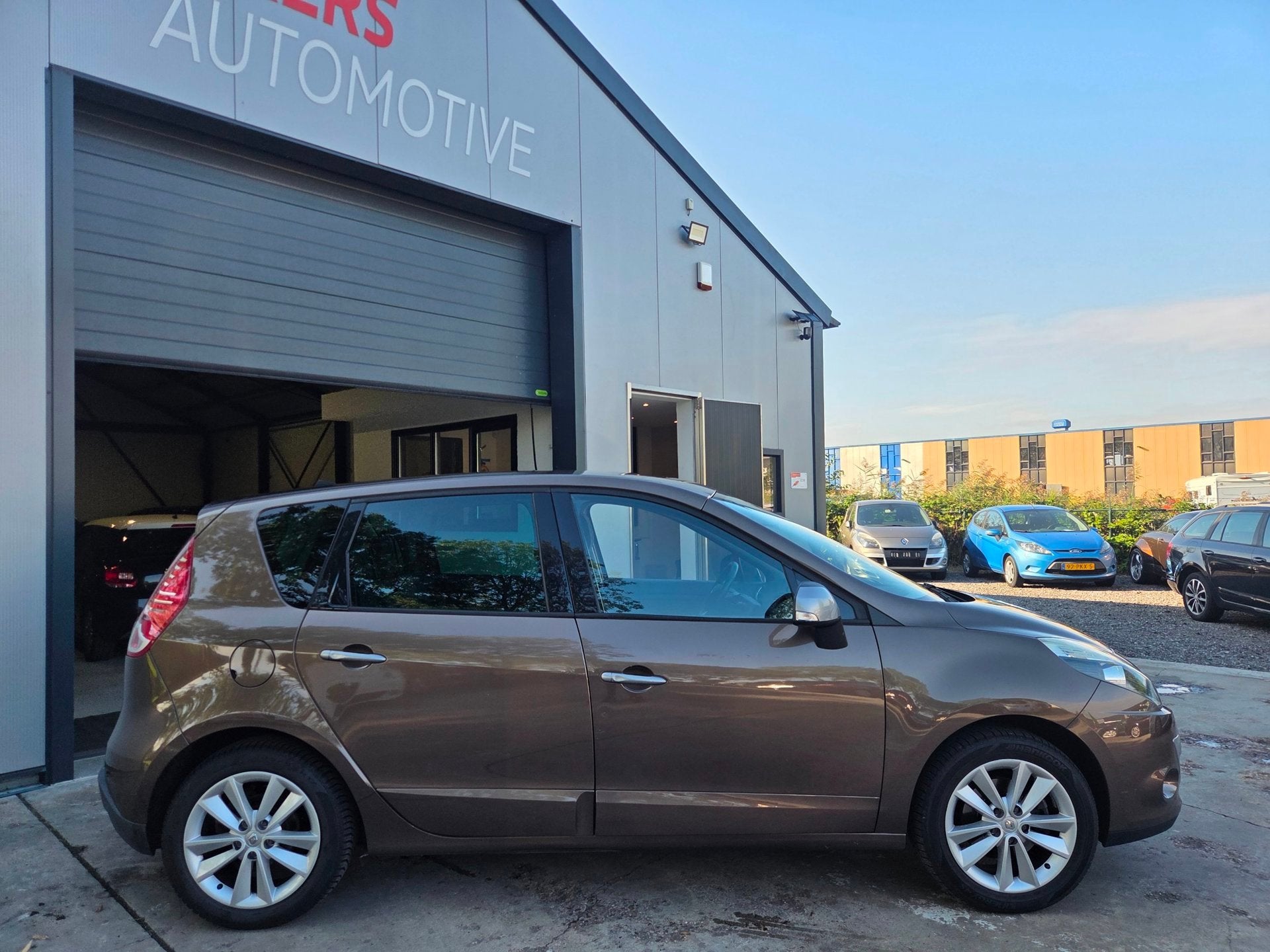Renault Scénic 1.4 TCE Celsium, Auto's, Voorwielaandrijving, Euro 5, Stof, Gebruikt