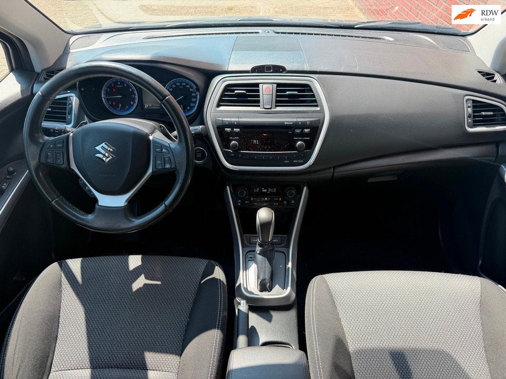 Suzuki SX4 S-Cross 1.6 Exclusive / PDC / Stoelverw / Clima /, Auto's, Suzuki, Stof, Gebruikt, 4 cilinders, Met garantie (alle)