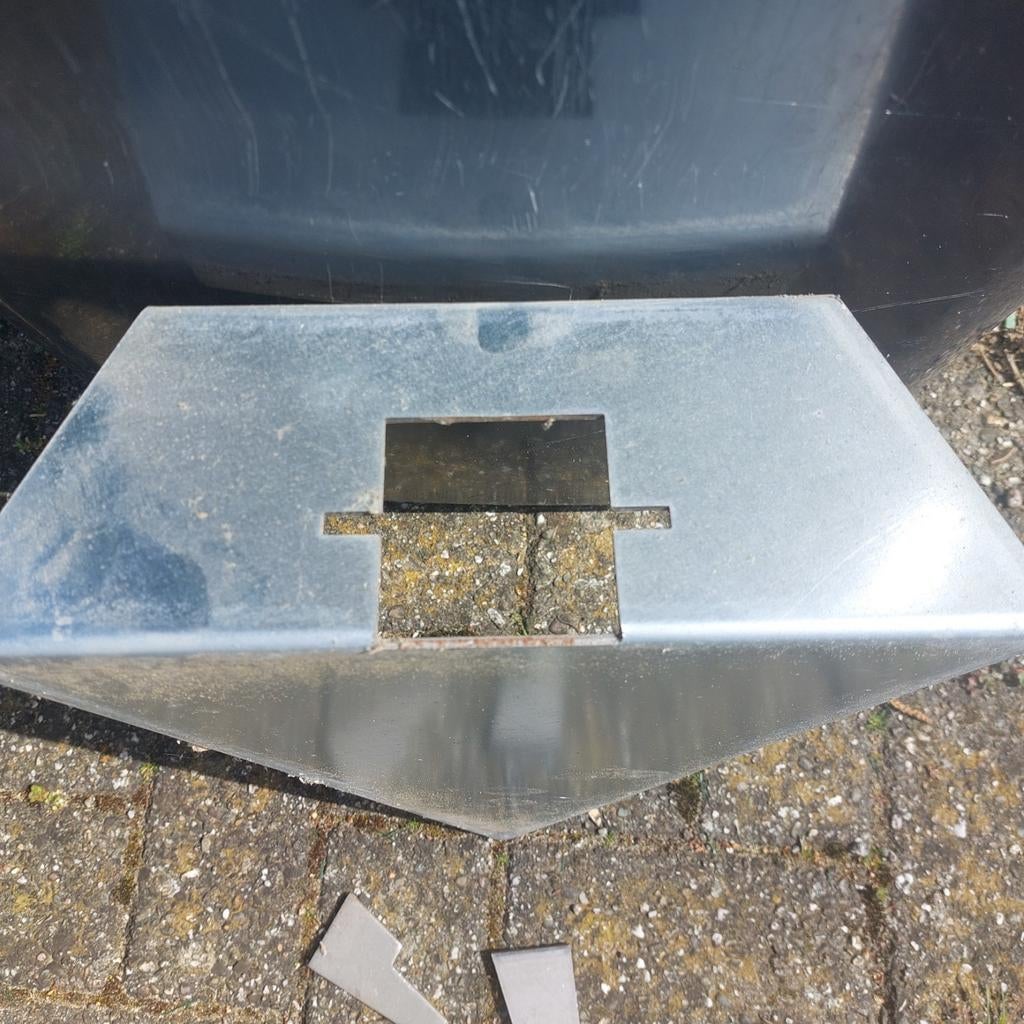 Grondpaal ankers - Stevige verankering voor palen, Ophalen, Gebruikt, Minder dan 180 cm, Overige typen