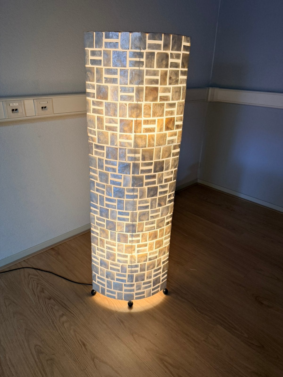 Vloerlamp / Schelpenlamp, Ophalen, 100 tot 150 cm, Natuurlijk materiaal, E27 (groot)