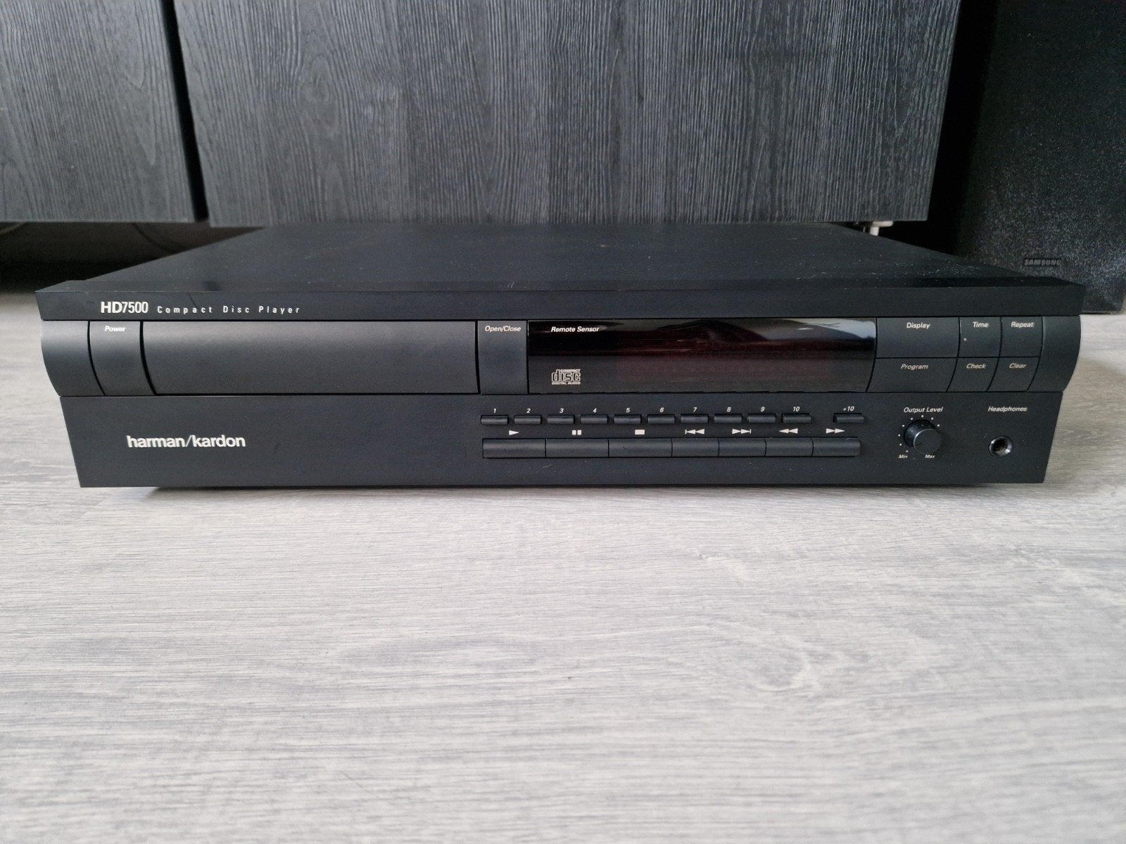 Harman Kardon HD7500 cd speler, getest en werkt, Ophalen of Verzenden
