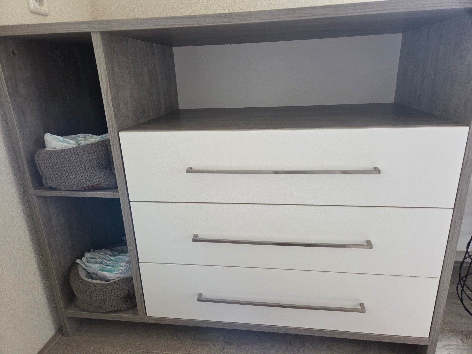 Ledikant en Commode, Ophalen, 50 tot 70 cm, 90 tot 105 cm, 100 cm of meer