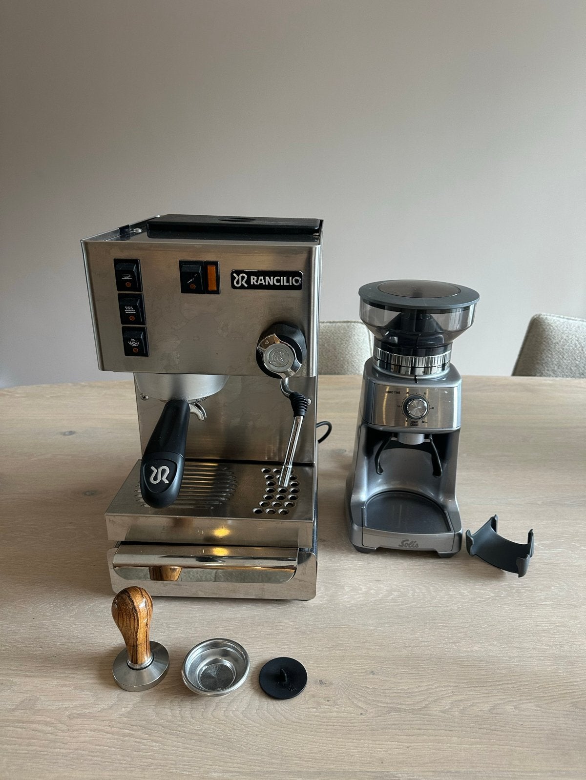 Rancilio Silvia Espressomachine met Solis Koffiemolen, Gebruikt, Espresso apparaat, Gemalen koffie, 1 kopje