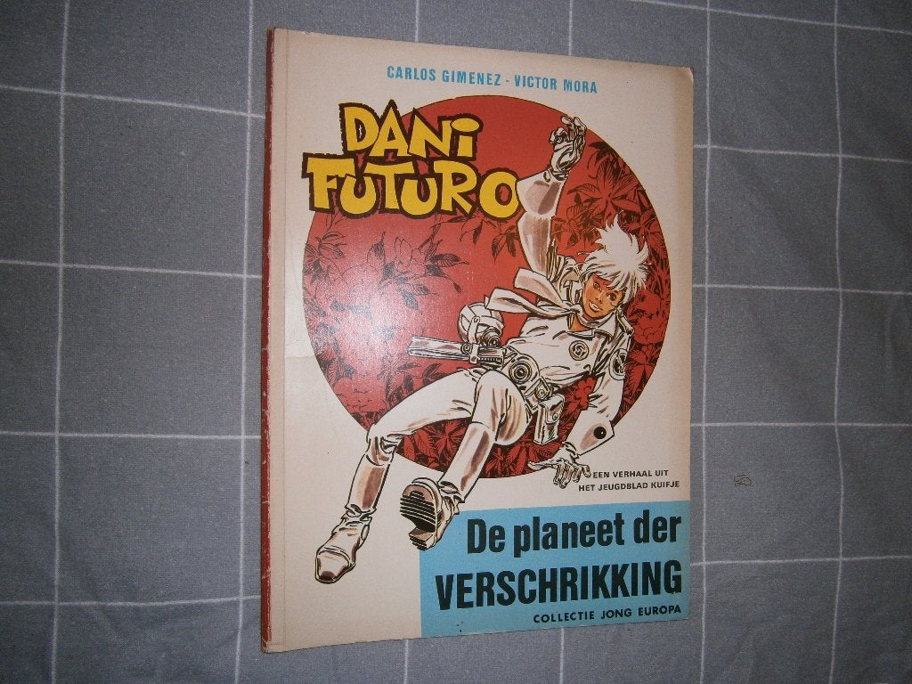 Dani Futuro – De planeet der verschrikking (1e druk 1975), Eén stripboek, Carlos Giménez en Víctor Mora, Ophalen, Gelezen