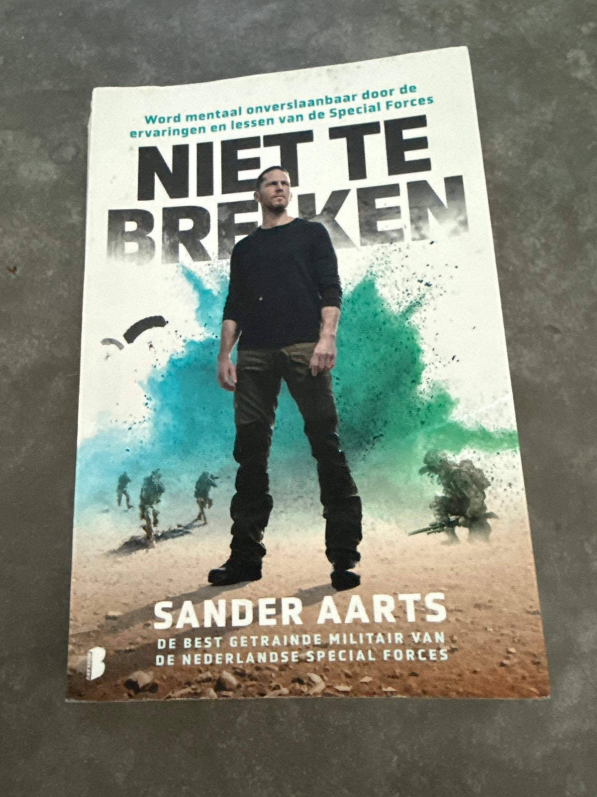 Niet Te Breken - Sander Aarts (Special Forces), Ophalen of Verzenden, 1945 tot heden, Zo goed als nieuw, Overige onderwerpen