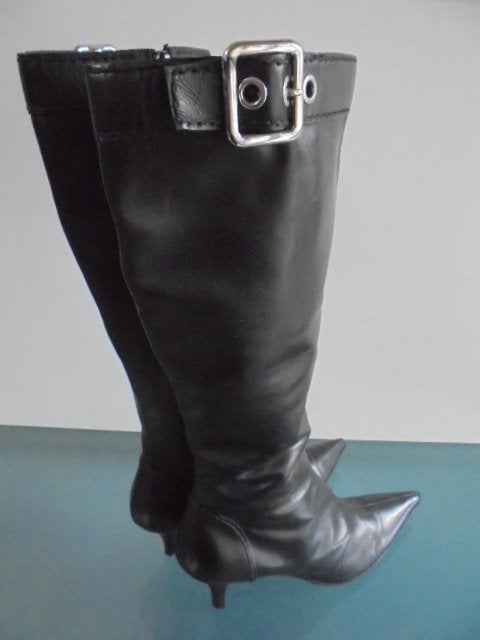 Prada high‑end leren laarzen 38½ | Gratis verzenden, Kleding | Dames, Schoenen, Hoge laarzen, Prada, Verzenden, Zwart