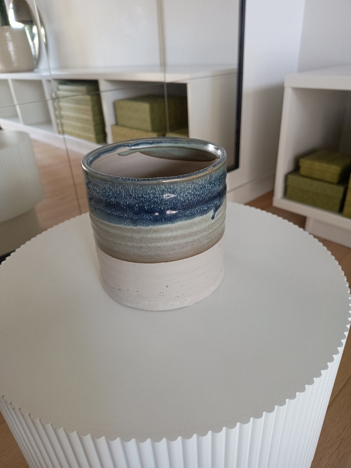Bloempot Intratuin - Blauw/groen - H13cm D13.5cm, Tuin en Terras, Gebruikt, Rond, Binnen, Ophalen of Verzenden