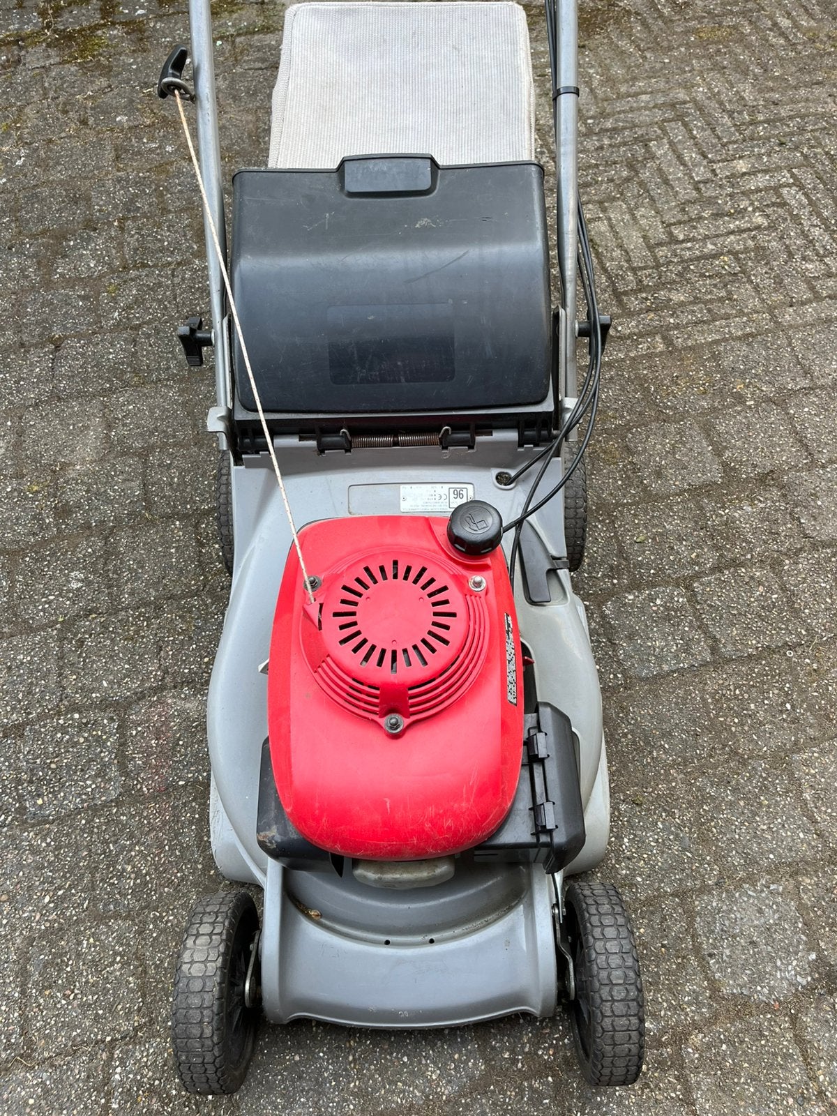 Honda 476  voor onderdelen of opmaak. nu 110 euro., Tuin en Terras, Cirkelmaaier, Honda, Gebruikt, Ophalen of Verzenden
