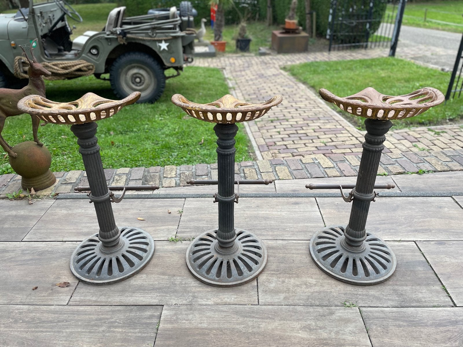 Set van 3 champion Antieke Baker & Hamilton Krukken, Ophalen