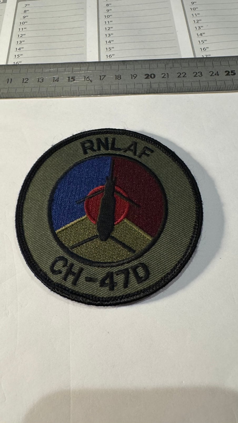 Patch luchtmacht klu roundel ch-47d chinook 298 squadron, Ophalen of Verzenden, Luchtmacht, Nederland, Embleem of Badge