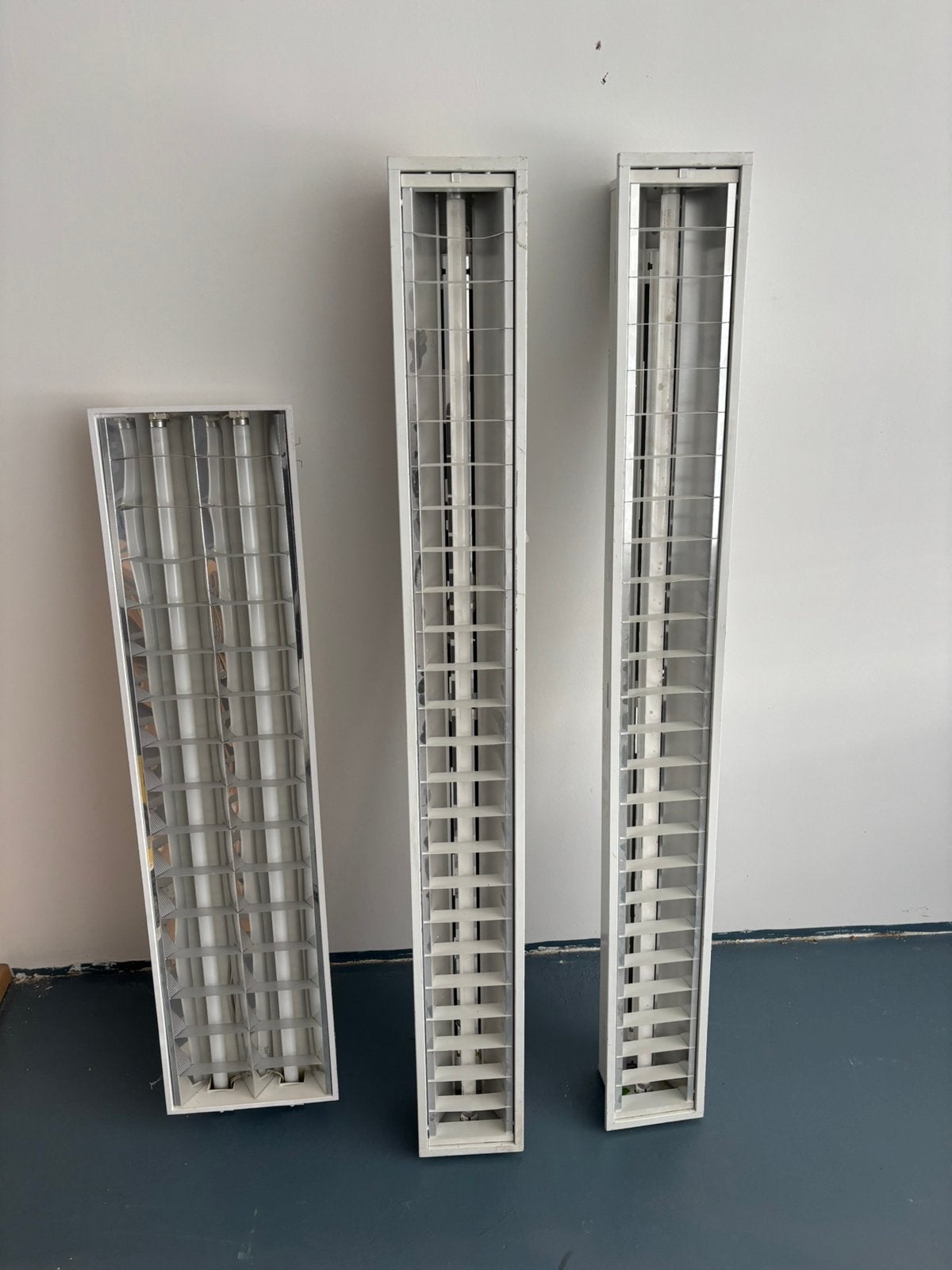 14 TL-lampen / TL-armaturen – €5per stuk, Ophalen of Verzenden, Zo goed als nieuw