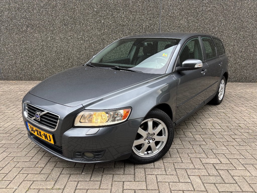 Volvo V50 1.8 2007 Grijs, Auto's, Volvo, Voorwielaandrijving, 1280 kg, Zwart, 4 cilinders