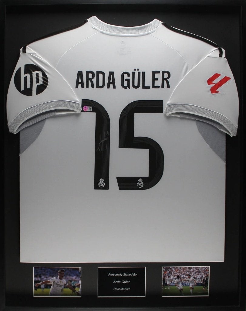 Arda Guler Real Madrid 25/26 ingelijst gesigneerd Shirt, Buitenlandse clubs, Soccersignings.nl, Shirt, Nieuw