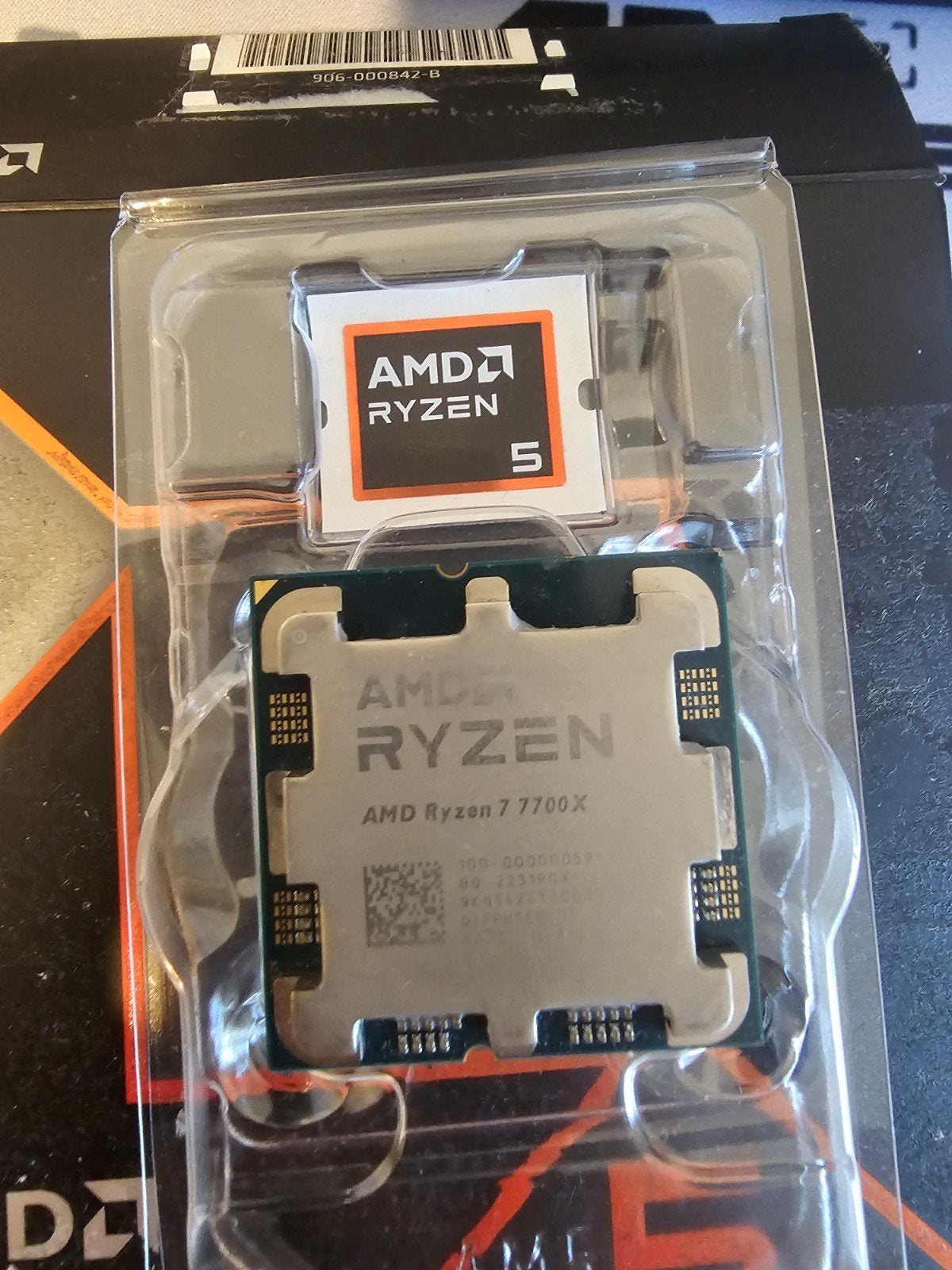 AMD Ryzen 7 7700X processor *lees beschrijving*, Ophalen, AM5, AMD Ryzen 7, Niet werkend