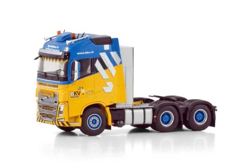 BKV; VOLVO FH4 GLOBETROTTER 6X4, Hobby en Vrije tijd, Nieuw, Ophalen of Verzenden, Bus of Vrachtwagen, Wsi