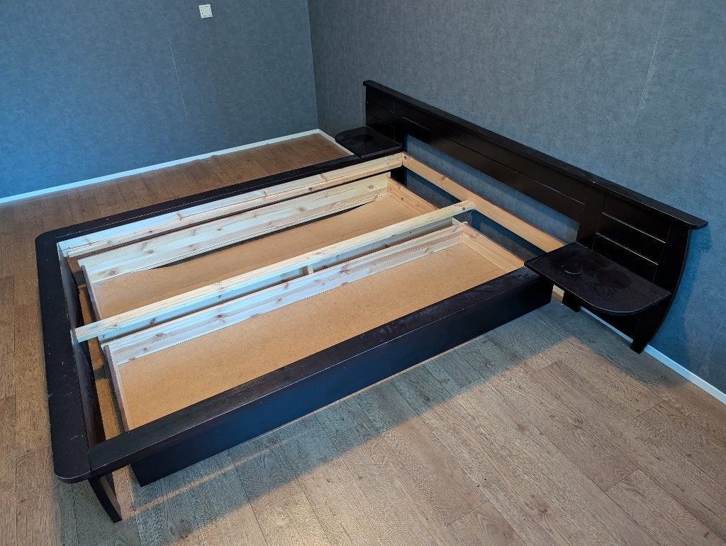Mahonie houten tweepersoonsbed met ombouw en bedladen, Huis en Inrichting, Ophalen, Gebruikt, Bruin, Tweepersoons