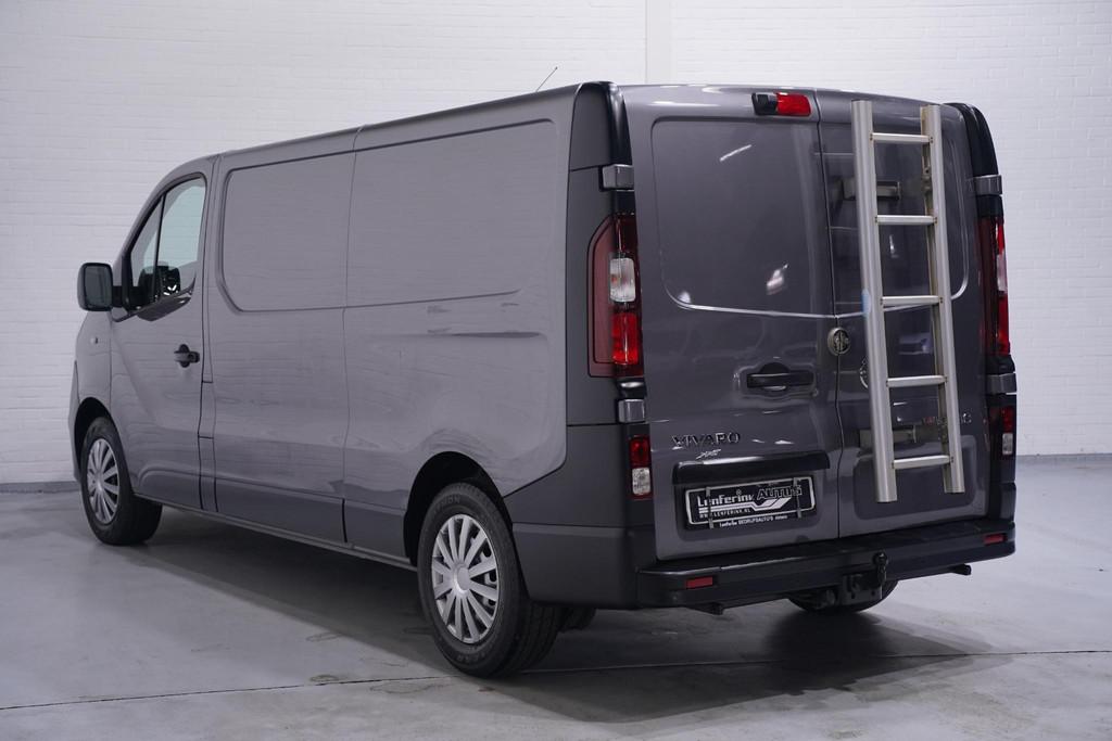 Opel Vivaro 1.6 CDTI 145 pk L2H1 Edition Navi, Camera Laadru, Auto's, Voorwielaandrijving, 145 pk, Stof, Gebruikt