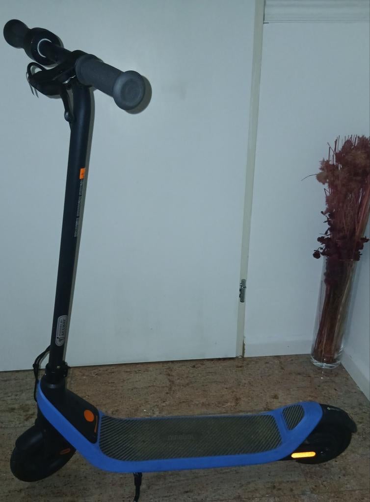 Elektrische kinder step 16km per uur trap versnelling, Fietsen en Brommers, Steps, Ophalen of Verzenden, Gebruikt, Elektrische step (E-scooter)
