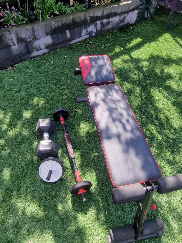 Domyos Fitnessbank Bench 500 met complete trainingsset, Ophalen, Gebruikt, Benen, Fitnessbank