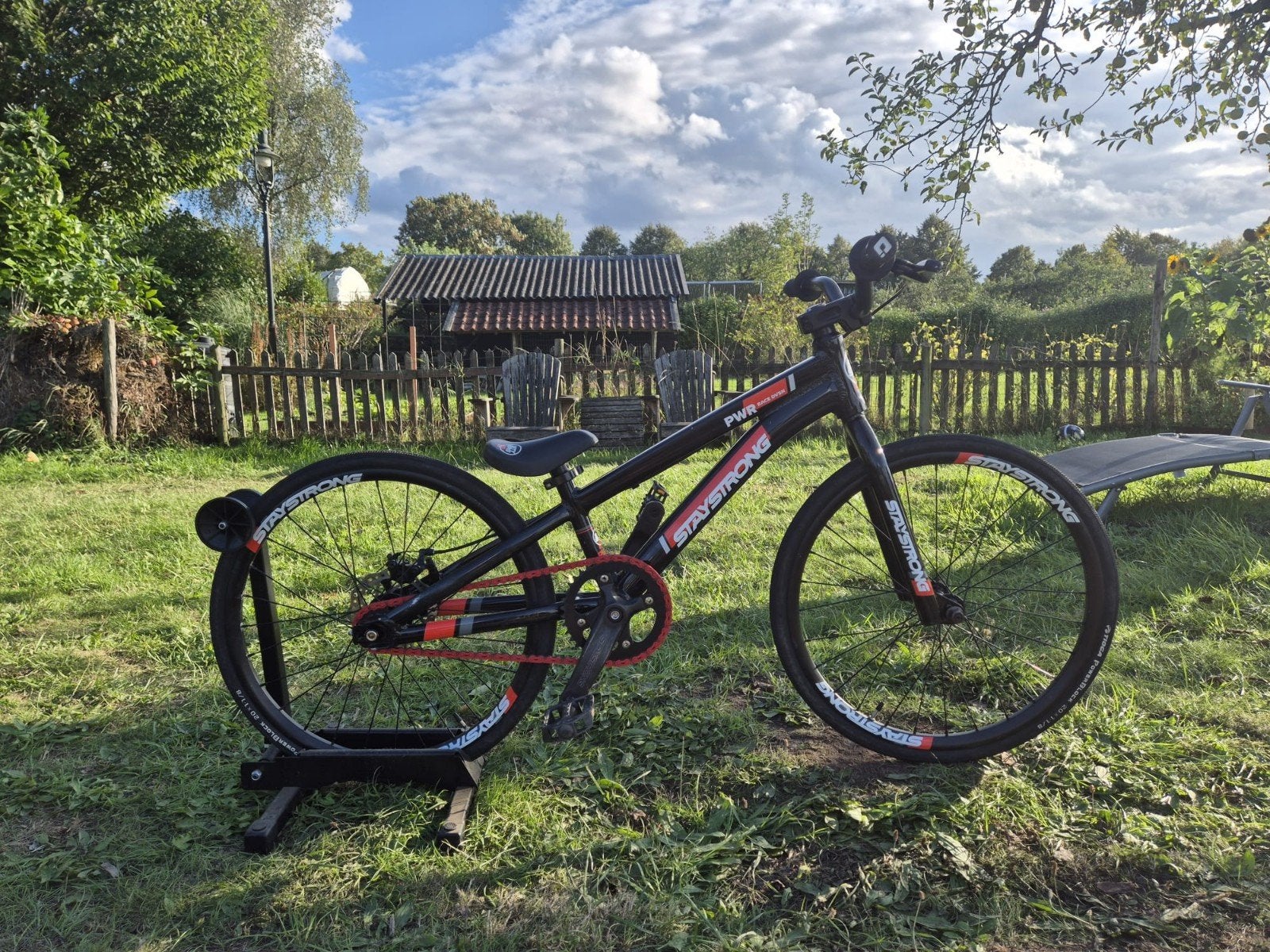 Staystrong Fietscross Fiets - Maat MINI - Gebruikt, Fietsen en Brommers, Ophalen, Gebruikt, Aluminium, Schijfrem