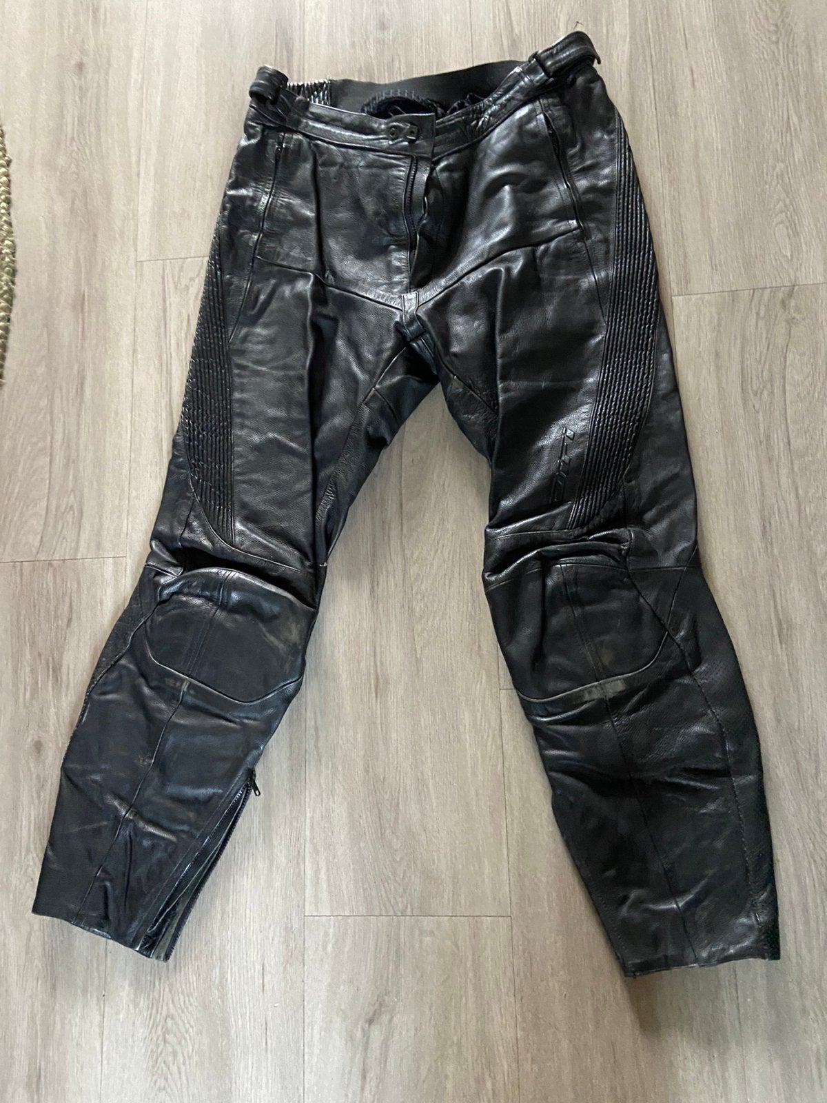 Zwarte leren motorbroek maat 60, Motoren, Ophalen, Tweedehands, Broek | leer