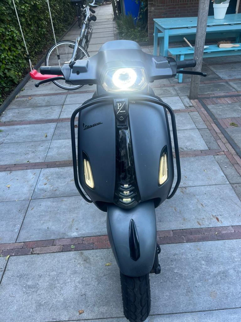 Vespa Sprint Full Option Agraat Grijs, Fietsen en Brommers, Scooters | Vespa, Gebruikt, Overige modellen, Maximaal 45 km/u, Benzine