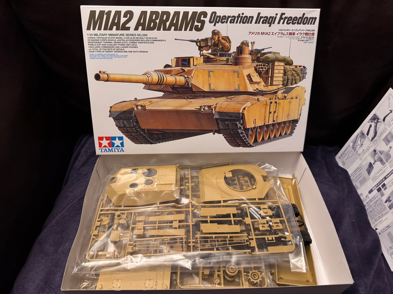 Tamiya M1A2 Abrams Operation Iraqi Freedom Tankmodel, Hobby en Vrije tijd, Modelbouw | Auto's en Voertuigen, Tank, 1:32 tot 1:50