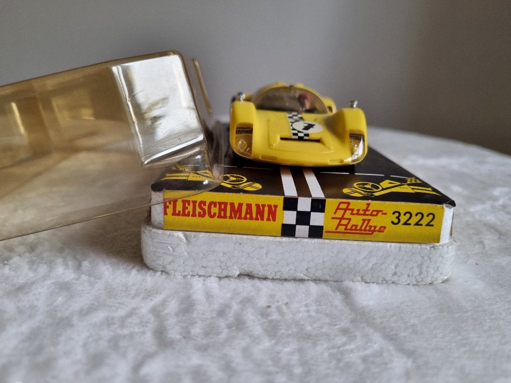 Fleischmann 3222 Porsche C6 geel, NIEUW met OVP., Verzenden, Nieuw, Elektrisch, Fleischmann