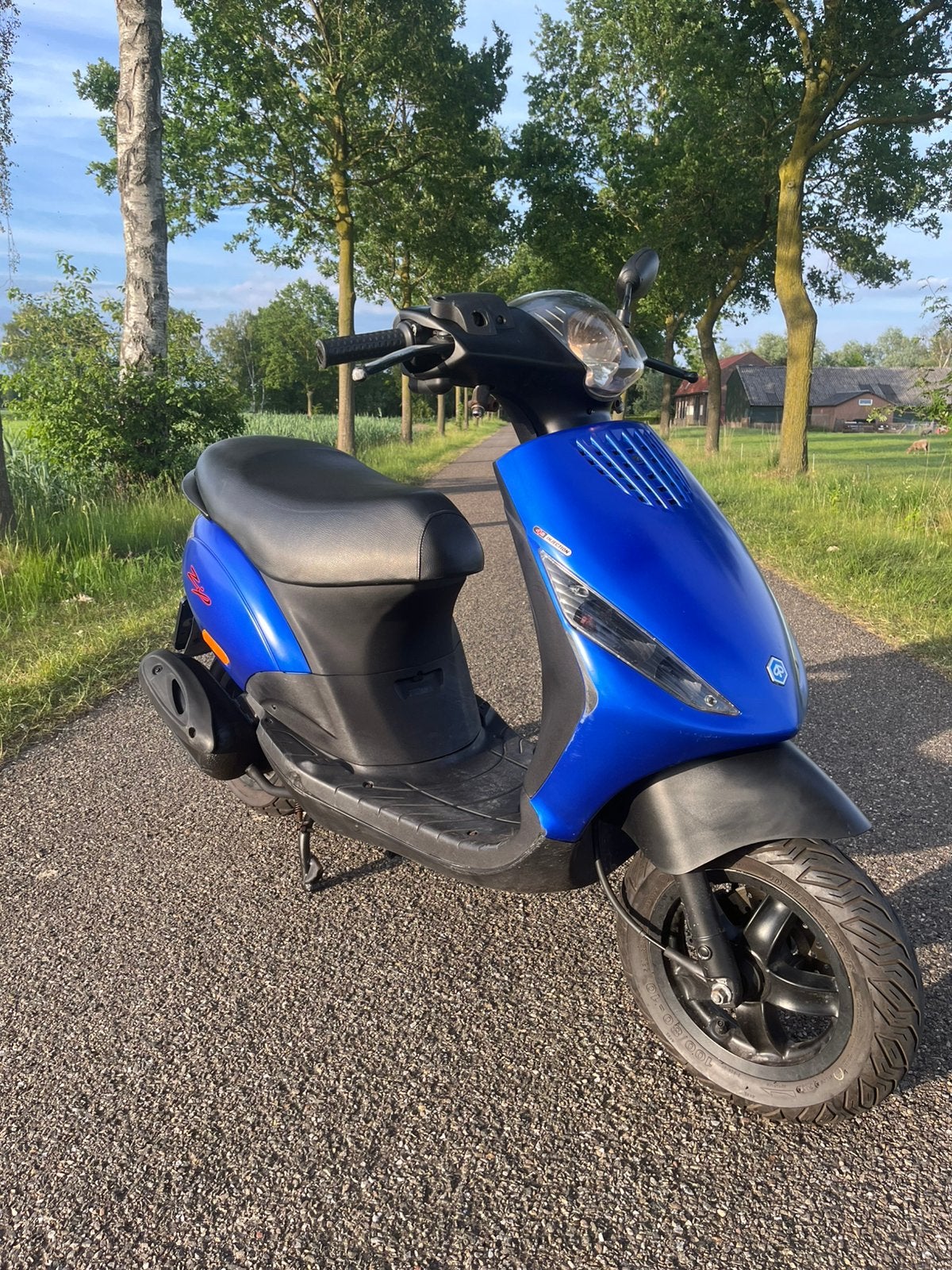 Piaggio zip snor scooter 2013, Fietsen en Brommers, Scooters | Piaggio, Ophalen, Gebruikt, Zip, Benzine