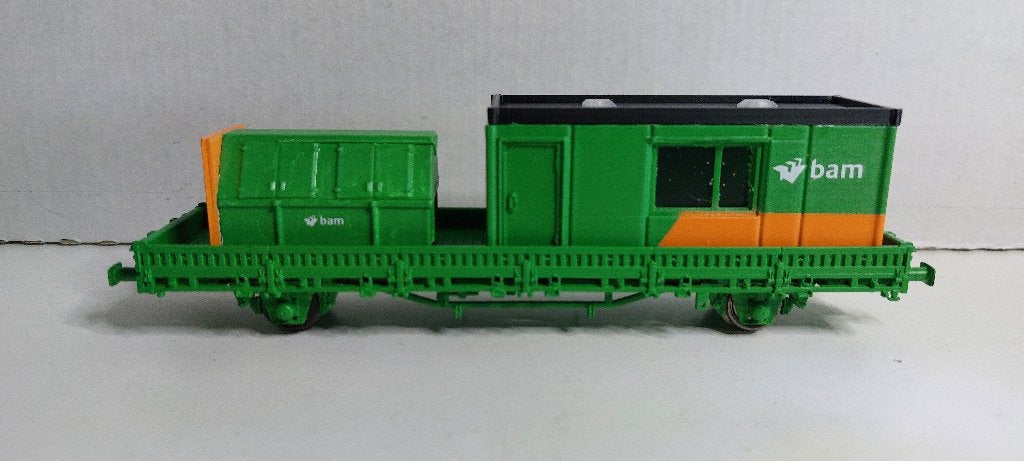 Bam Rongen Wagon met Bouwkeet en Afsluitbare Container (04), Gelijkstroom, Wagon, Ophalen of Verzenden, Roco