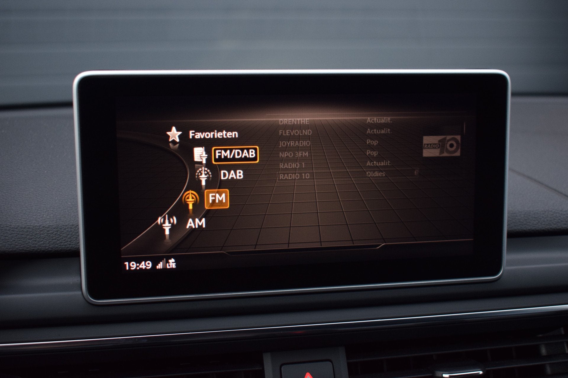 Foto 28 van Audi RS4 2.9 TFSI 450pk Quattro Pano | HUD | Milltek | 360 c