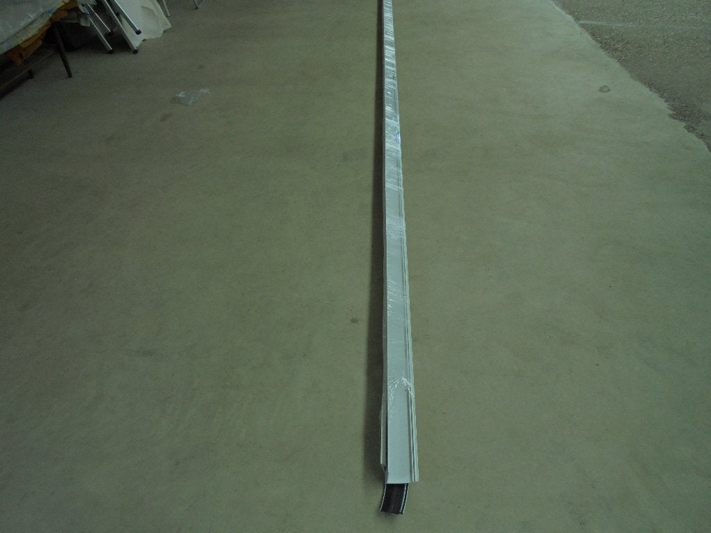Aluminium hoek of afdichtprofiel, Doe-het-zelf en Verbouw, Overige materialen, Overige kleuren, Overige typen, Nieuw